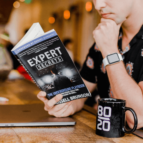 How to Become A Expert Digital Marketer In 1 Month